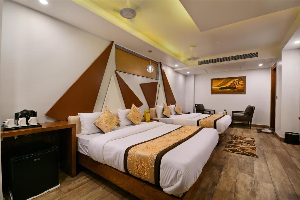 Hotel Blue Pearl Delhi The Perfect Stay In Paharganj