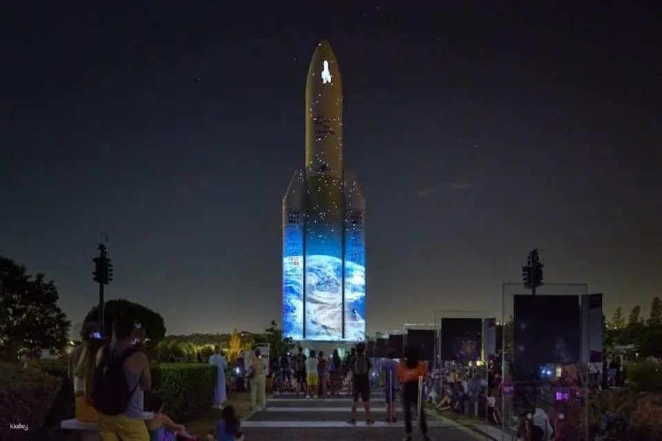 1-day admission ticket to Cité de l'Espace