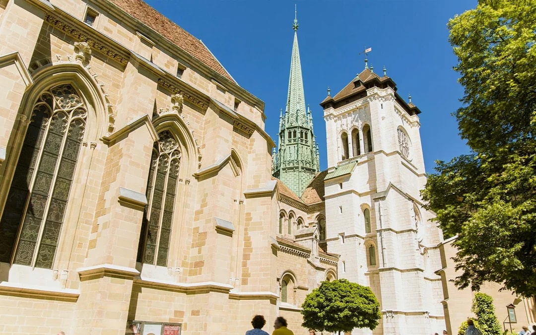 2-Hour 15 Mins Geneva Guided Tour Image 1