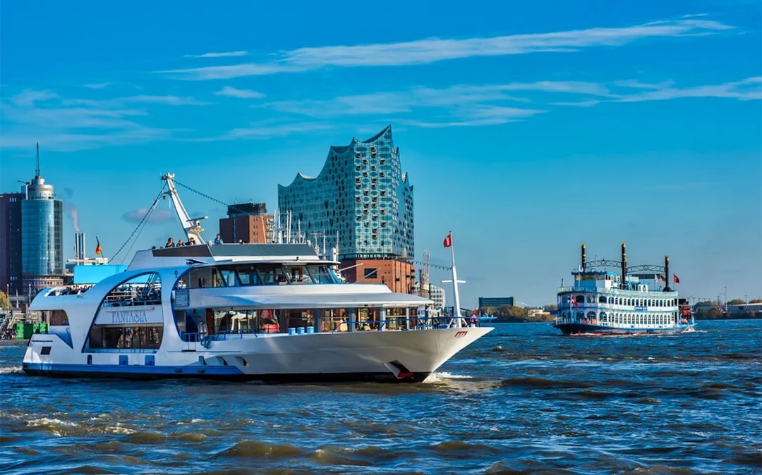 2-Hour Hamburg Harbour Cruise Image 1