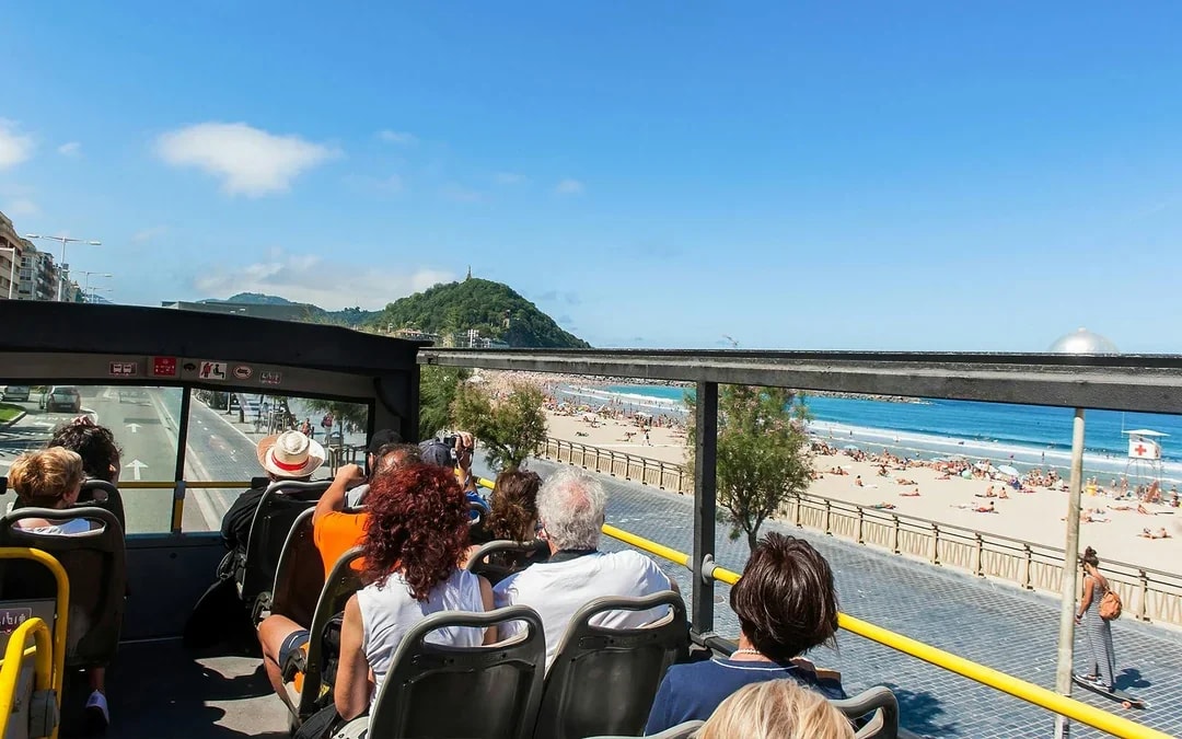 City Tour: San Sebastian Hop-on Hop-off Bus Tour Image 6