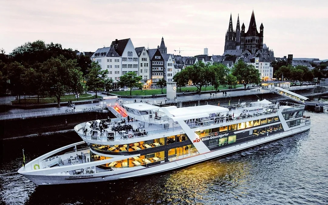 Cologne City Rhine River Evening Cruise with Lounge Music & DJ Image 6