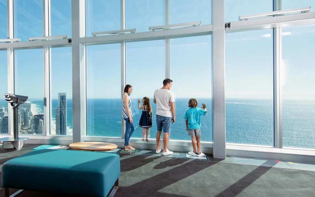 Combo: Dreamworld Gold Coast, WhiteWater World & SkyPoint Observation Deck Tickets Image 9