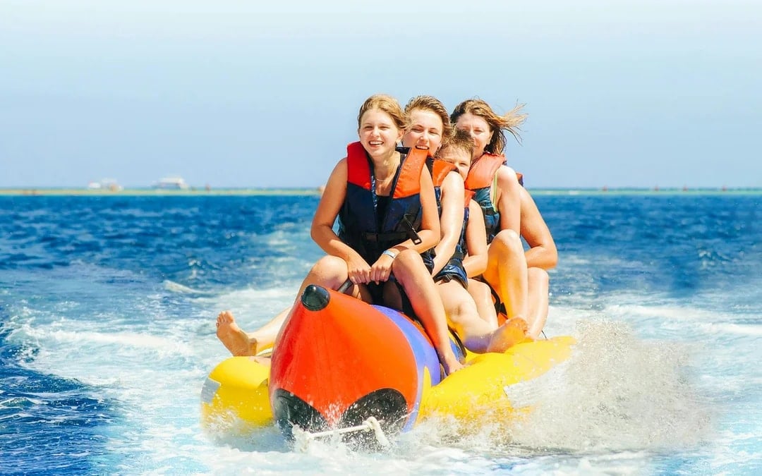 30 Minute Guided Banana Boat Ride in Dubai Image 1