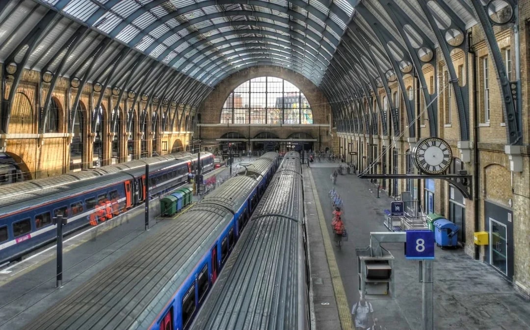 3-Hour Walking Tour of Harry Potter™ Film Locations from Westminster Station Image 3