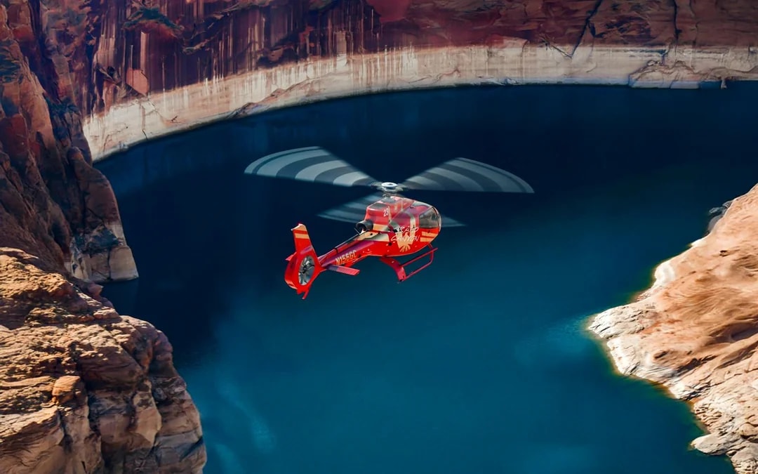 40-min Las Vegas Strip and Hoover Dam Helicopter Tour Image 1