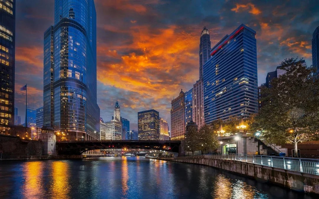 45-min Chicago River Architecture Cruise by Wendella Image 7