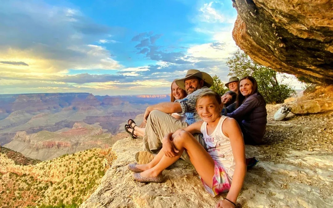 45-min Grand Canyon National Park Airplane Tour with Optional Hummer Tour Image 6