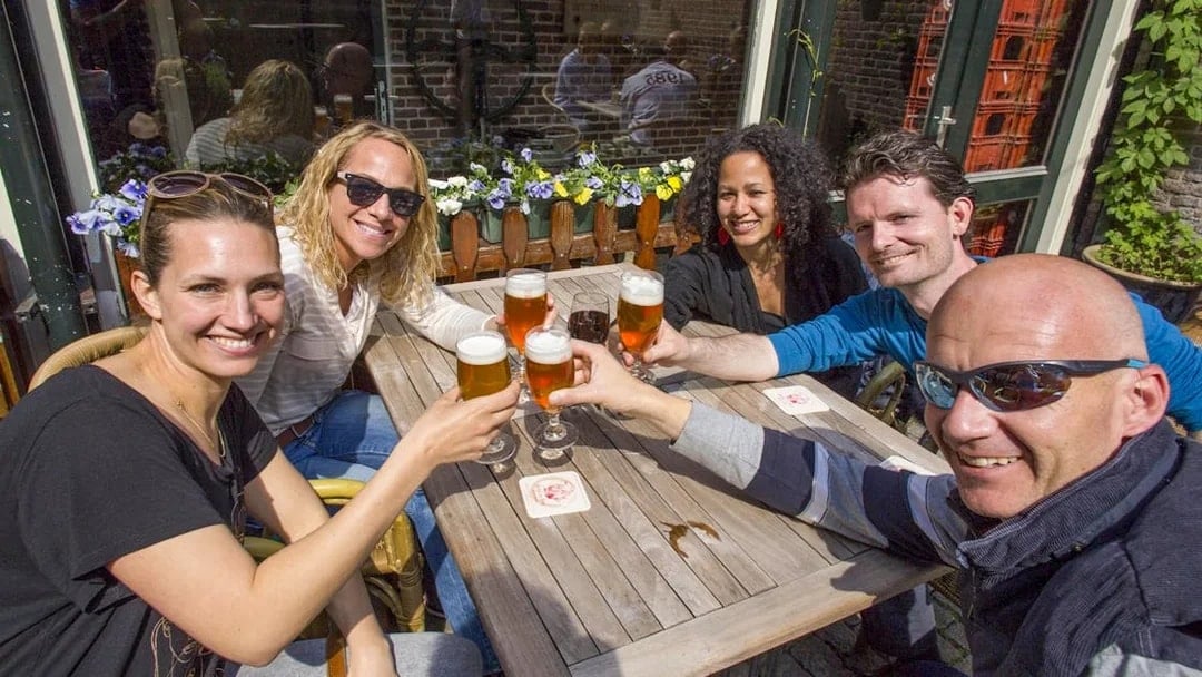 4-Hour Rotterdam Breweries and Boat Tour with Guided Tastings