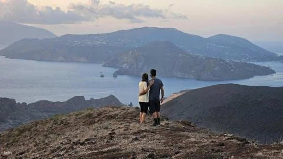 4x4 off-road tour of Vulcano's hidden scenic spots