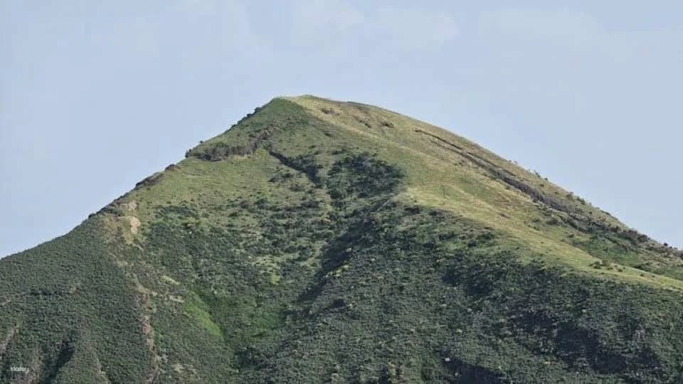 4x4 off-road tour of Vulcano's hidden scenic spots