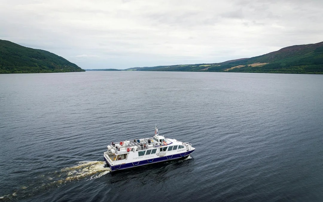 50-Min Scenic Loch Ness Cruise Image 10
