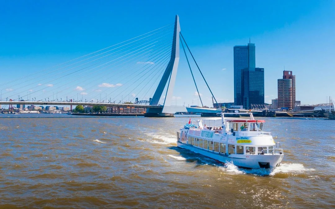75-Min Rotterdam Harbor Sightseeing Cruise Image 6
