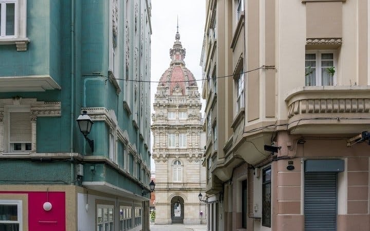 A Coruña Self-Guided Walking Tour via Mobile App