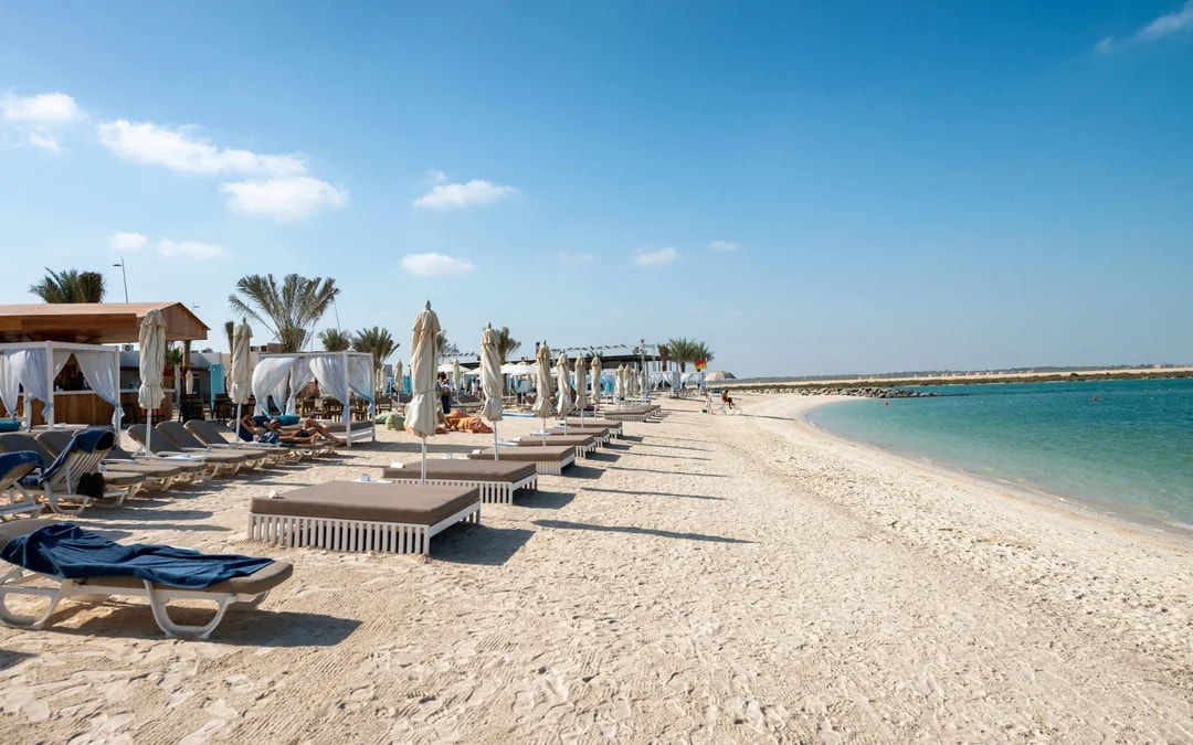 Abu Dhabi Full Day Tour with Lunch from Dubai Image 7