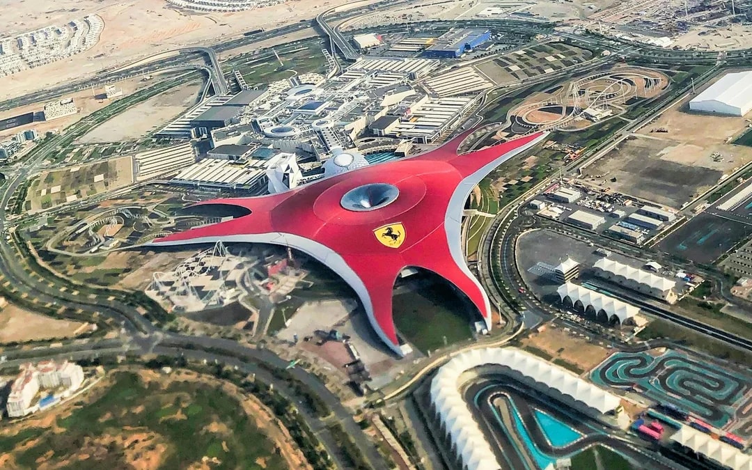 Abu Dhabi Full Day Tour with Lunch from Dubai Image 8