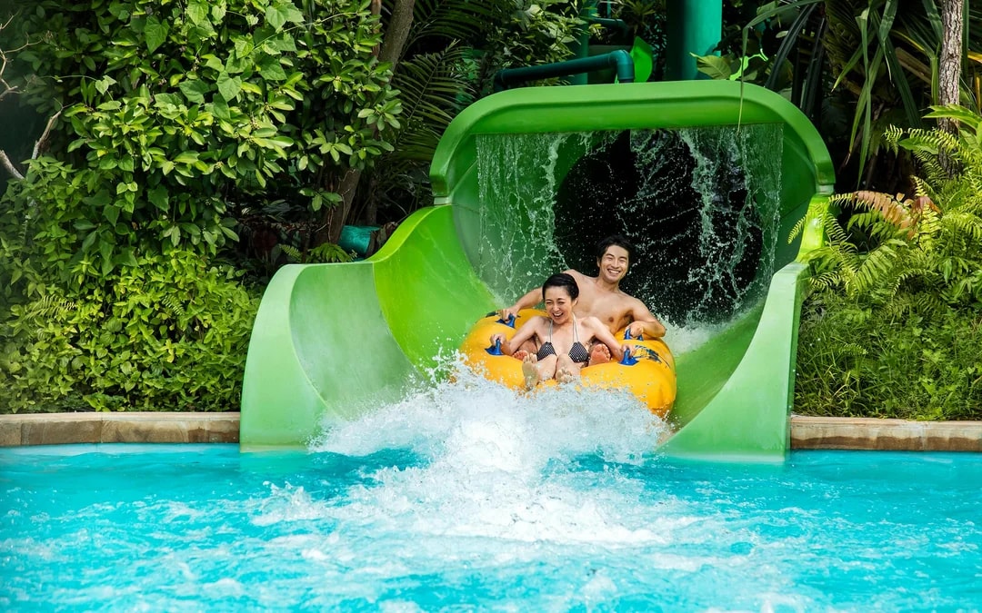 Adventure Cove Waterpark Tickets Image 9