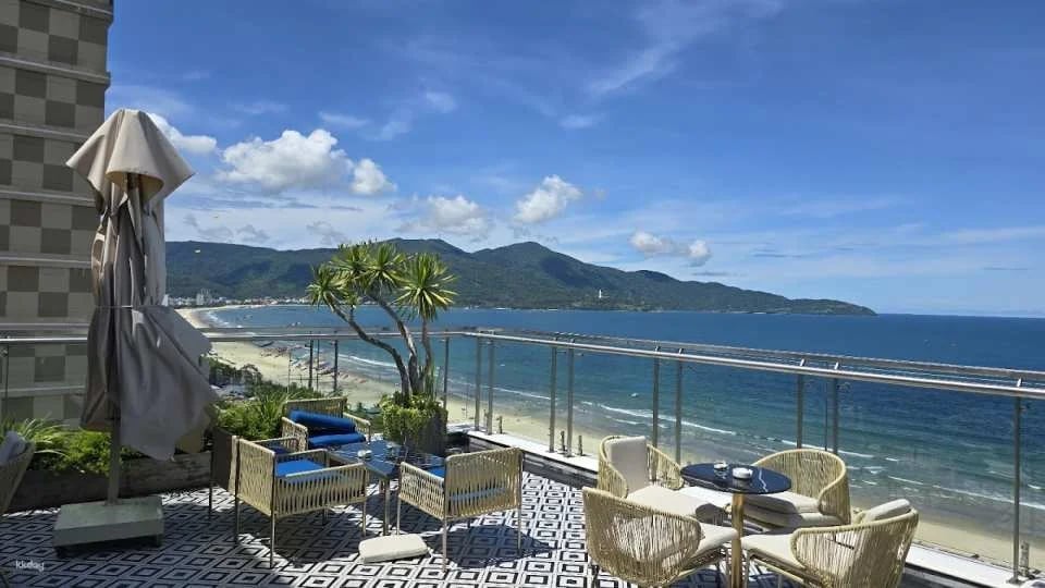 Afternoon Tea At  BlueSun Da Nang Hotel | Vietnam