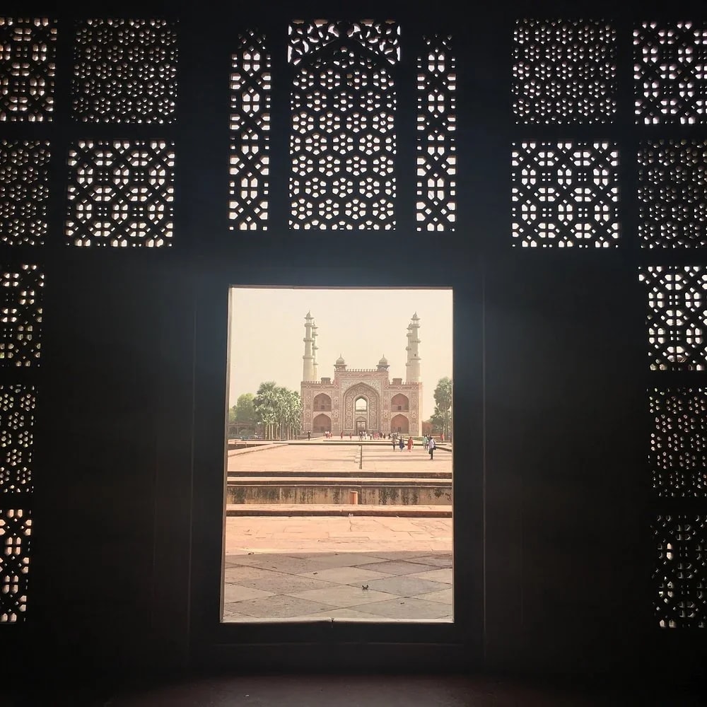 Agra: Akbar’s Tomb Skip-the-Line Ticket experience image 3