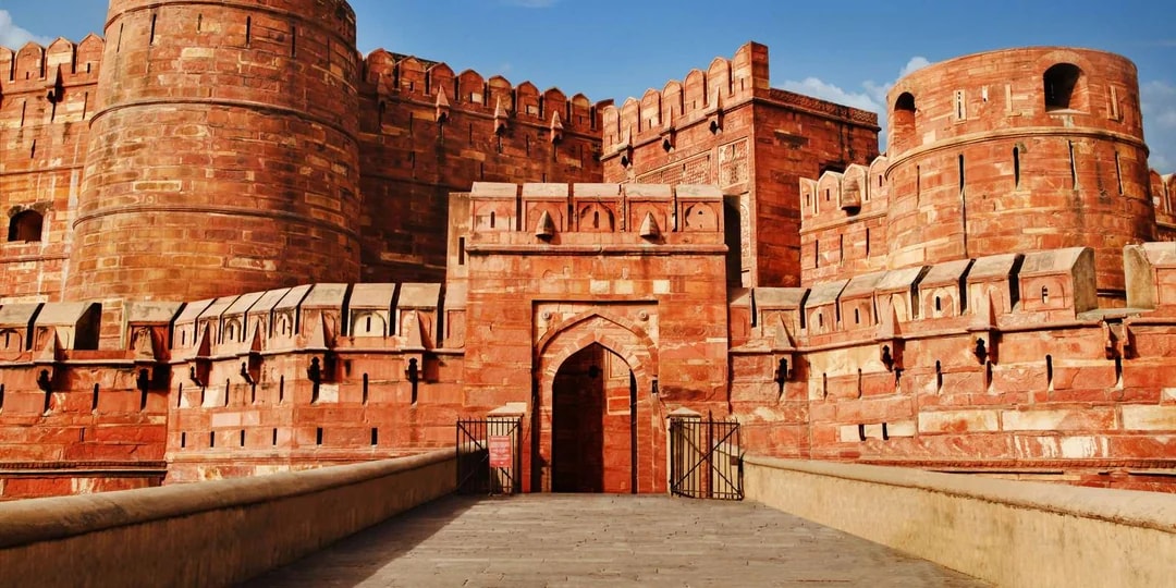 Agra Fort Priority Access Ticket (No Wait)
