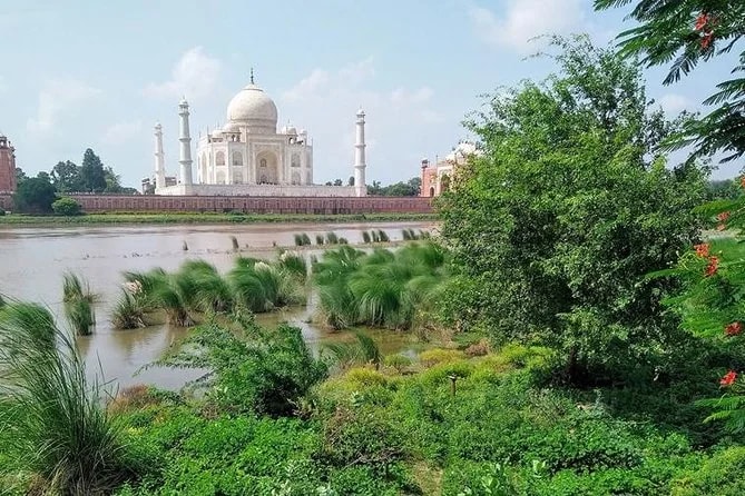 Agra: Mehtab Bagh Skip-the-Line Entry Ticket