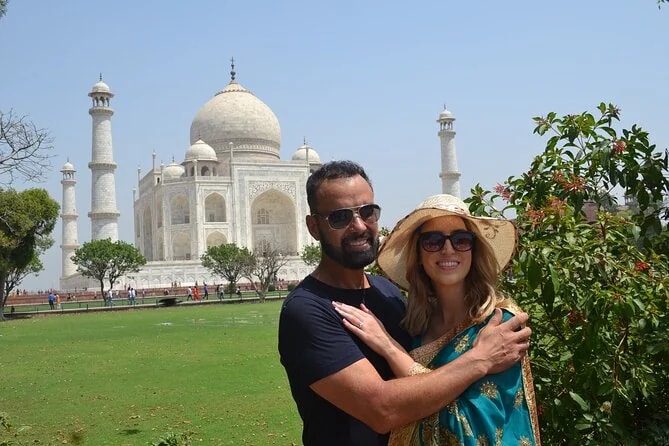 Taj Mahal Entry Ticket with Mausoleum Access for Indians