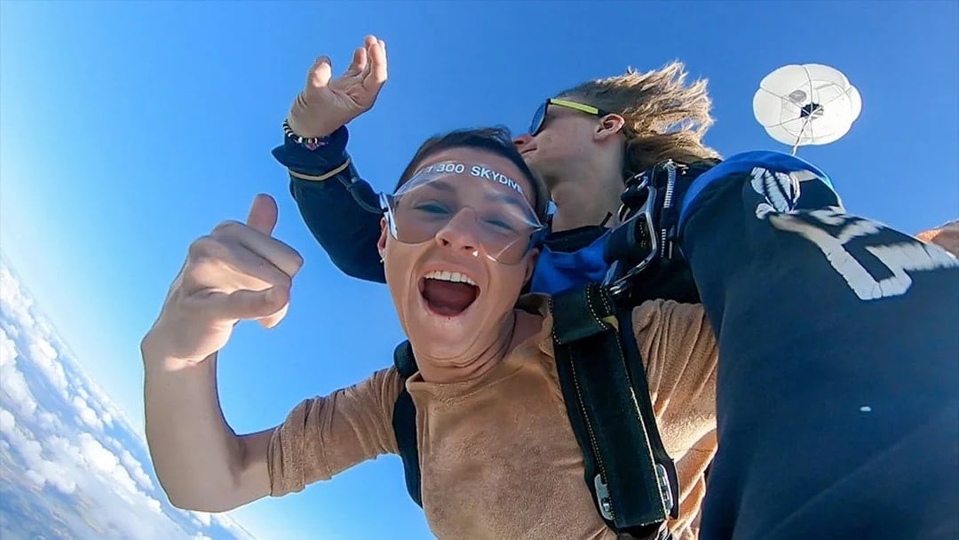 Airlie Beach Tandem Skydive with Beach Landing