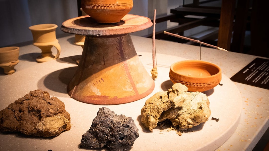 Pottery and artifacts display at Al Shindagha Museum, Dubai.
