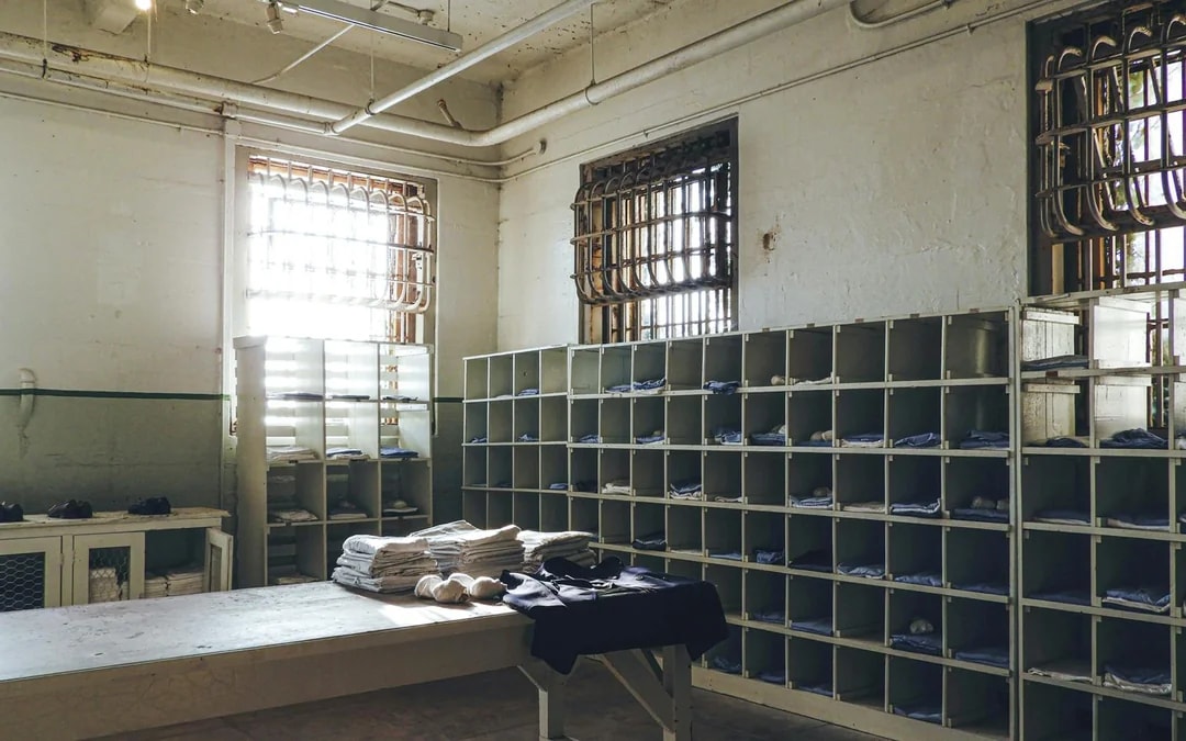 Alcatraz Island Tickets with Ferry Ride and Self-Guided Tour App Image 7