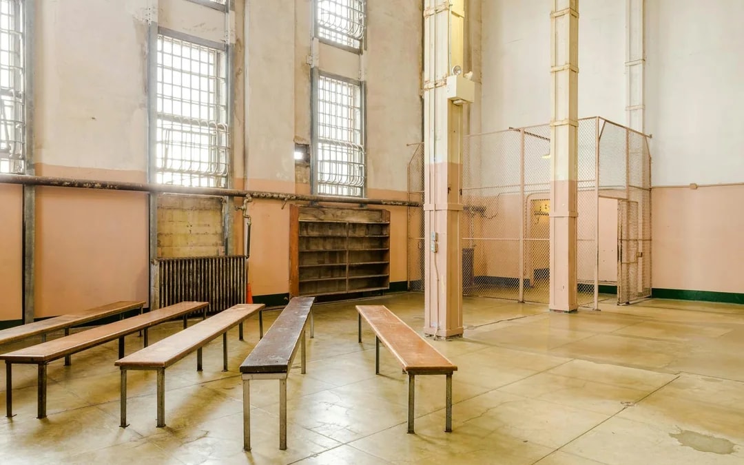 Alcatraz Island Tickets with Ferry Ride and Self-Guided Tour App Image 4