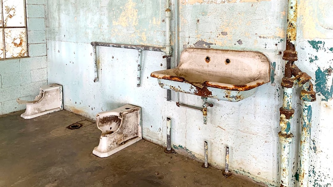 Alcatraz prison cell sink and toilet, part of San Francisco Bay cruise tour.