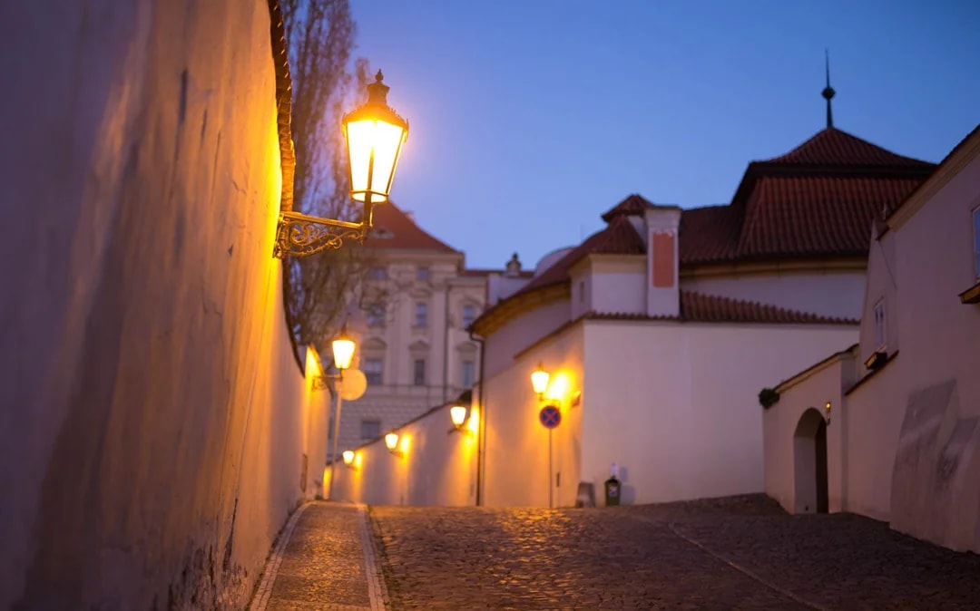 Alchemy & Mysteries of Prague Castle Guided Tour Image 6