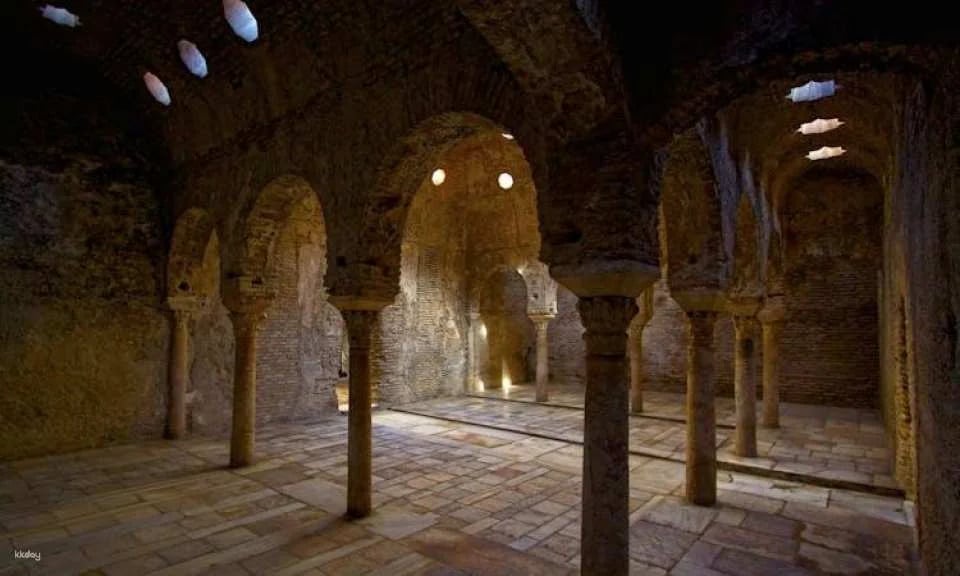 Alhambra guided tour with Arabian baths tickets
