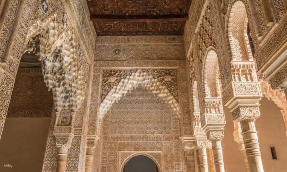 Alhambra guided tour with skip-the-line tickets