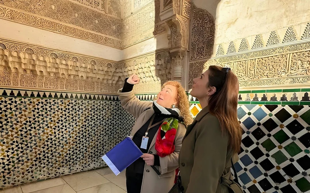 All Alhambra Tickets: Private Guided Tour with Nasrid Palaces Image 8