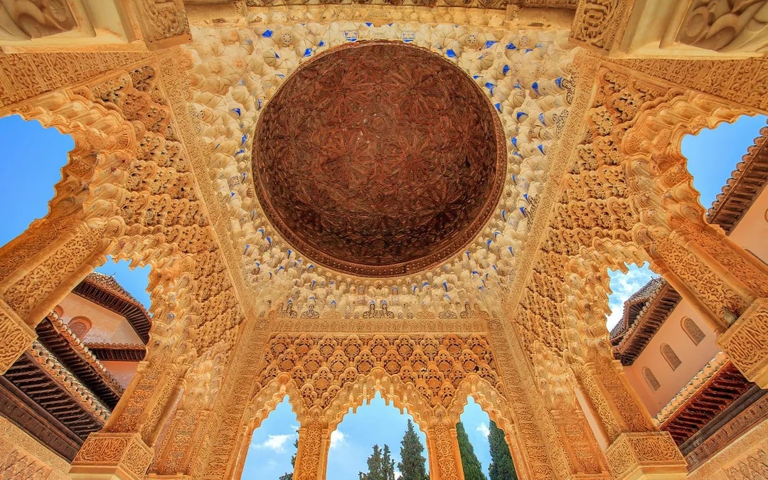 Alhambra Skip-the-Line Tickets with Audio Guide Image 8