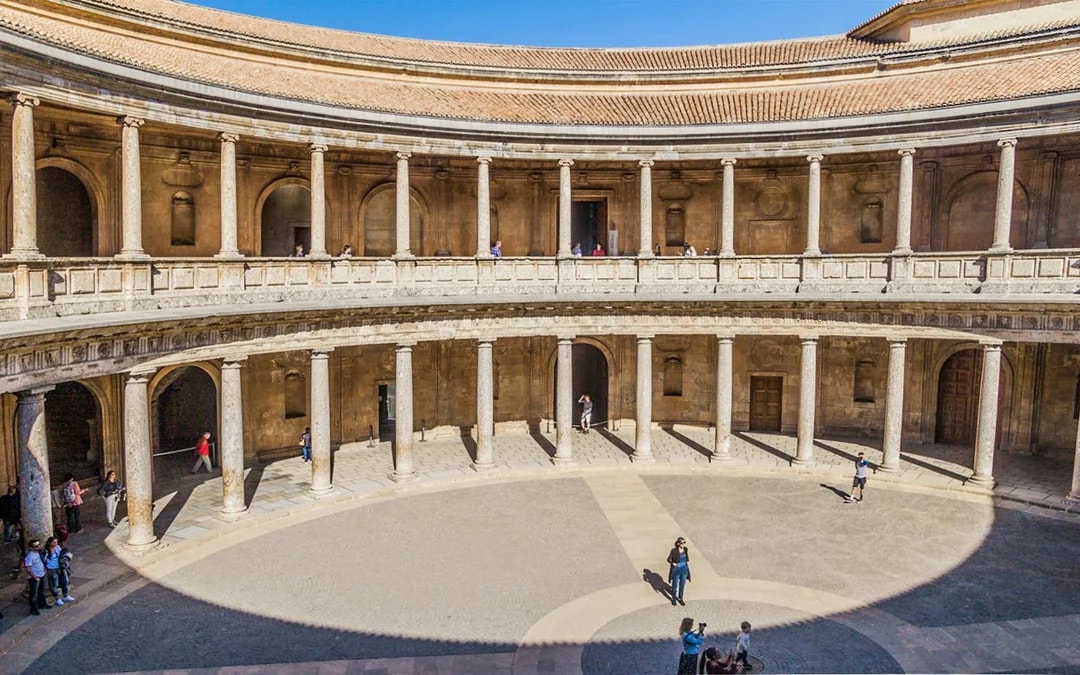Alhambra Skip-the-Line Tickets with Audio Guide Image 10