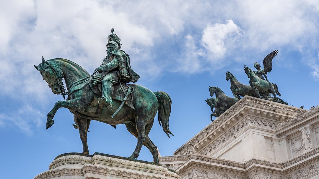 Equestrian statue and chariot sculpture at Altare della Patria, Rome.