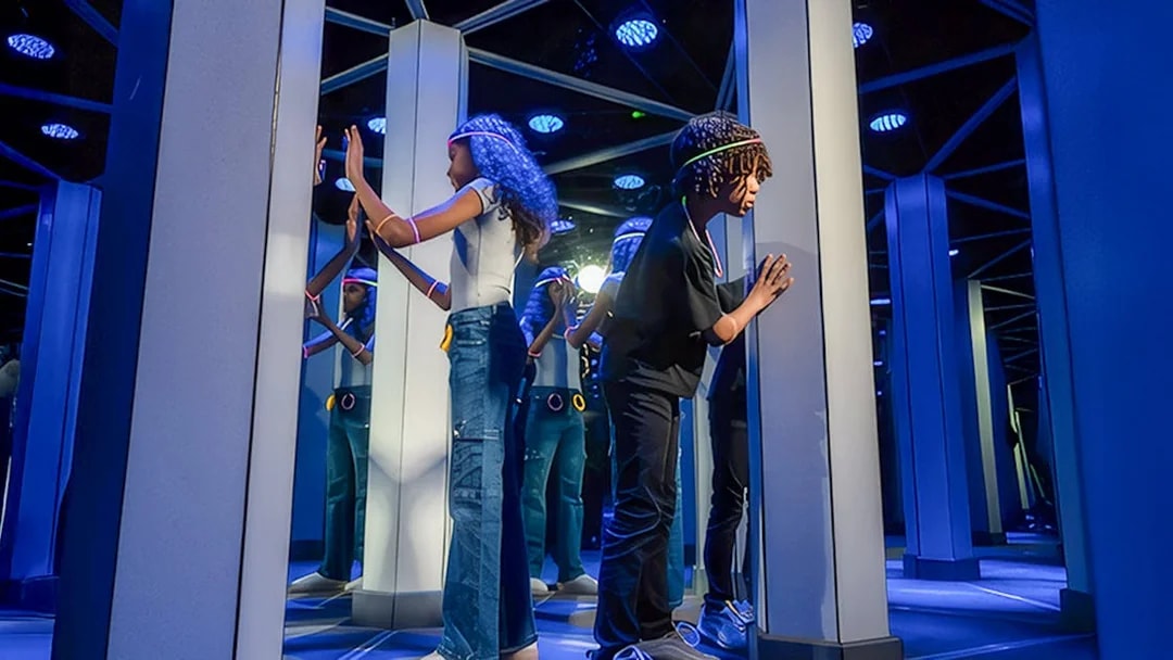 Kids exploring Mirror Maze at American Dream.