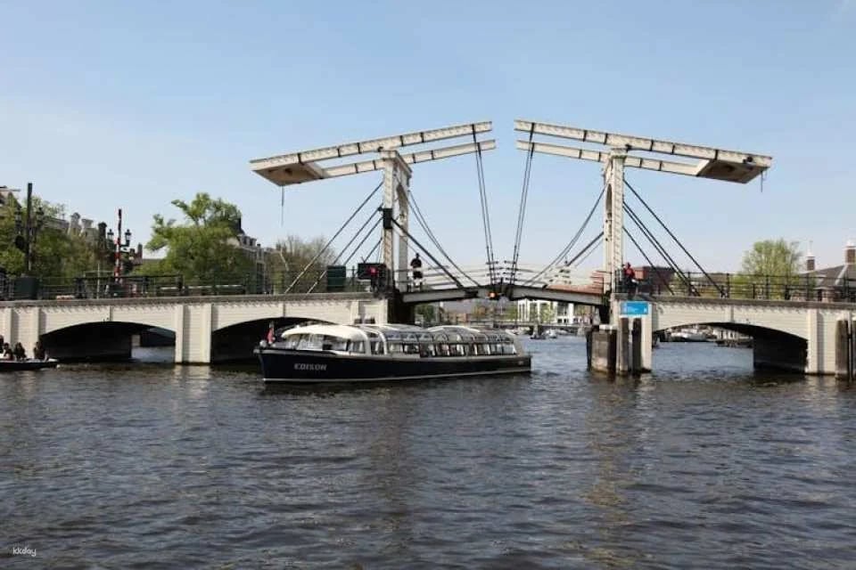 Amsterdam City Canal Cruise from Hard Rock Cafè
