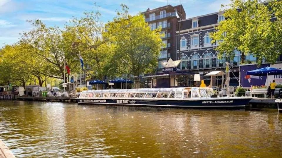 Amsterdam City Canal Cruise from Hard Rock Cafè
