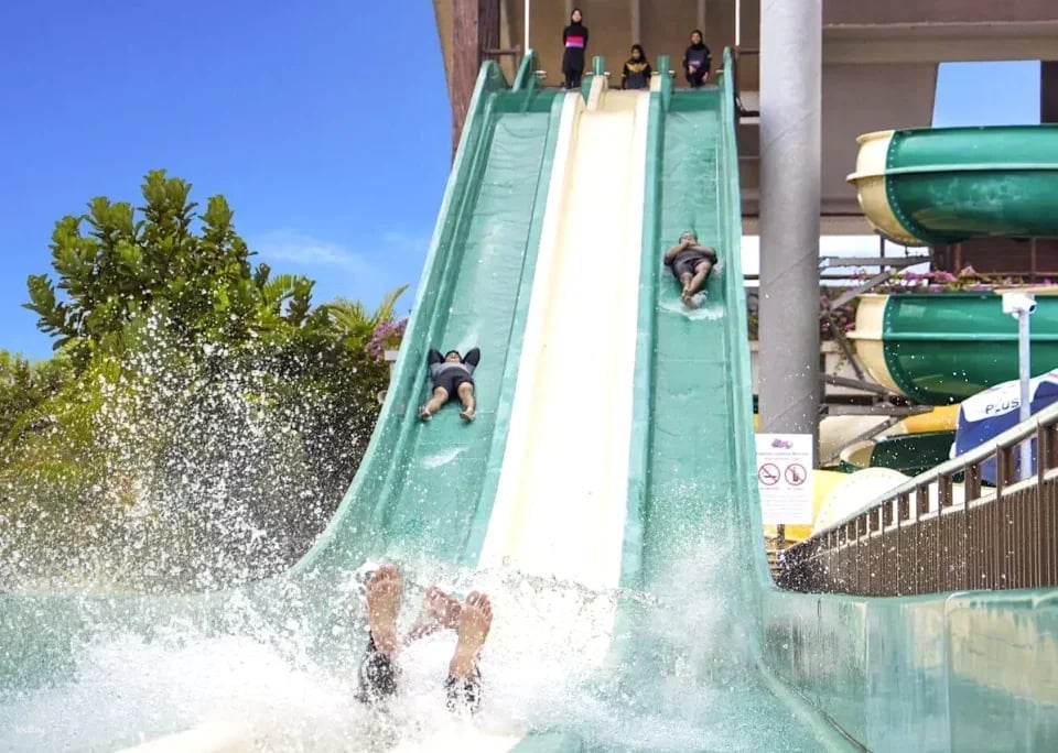 Amverton Riverine Splash Ticket in Selangor | Malaysia