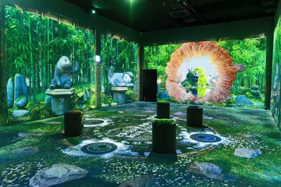 Anseong Glow Safari Panda 100 Admission Ticket