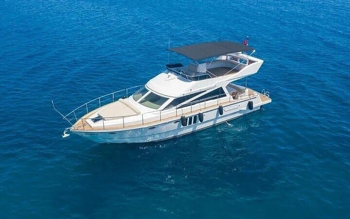 Antalya Private Luxury Yacth Tour in Kemer Image 8