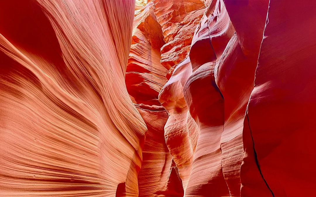 Antelope Canyon Tour with Navajo Guide Image 5