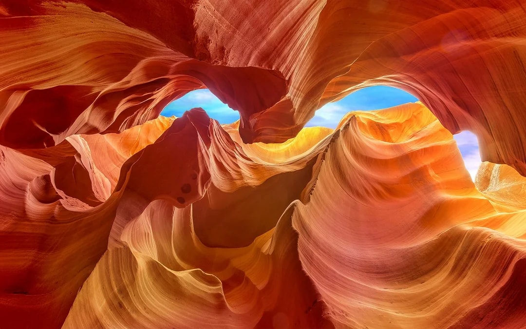 Antelope Canyon Tour with Navajo Guide Image 8