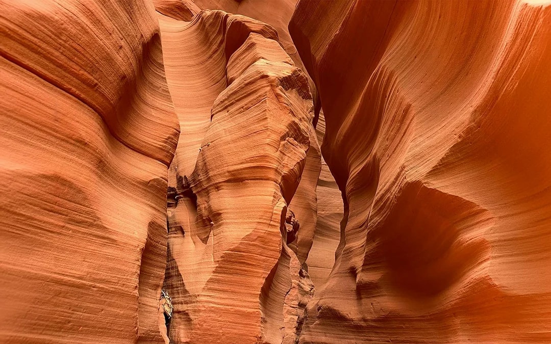 Antelope Canyon X Tour with Navajo Guide Image 8