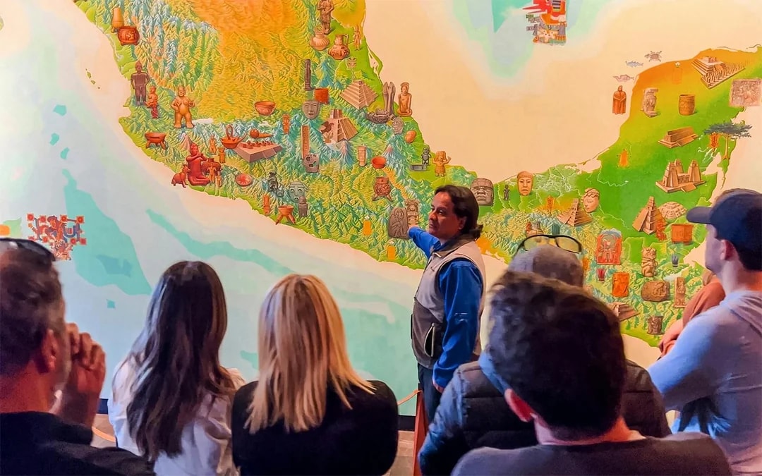 Anthropology Museum & Chapultepec Castle Guided Tour Image 11
