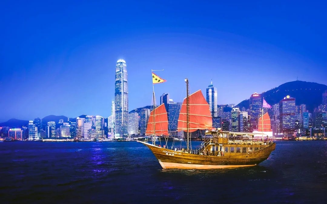 Aqualuna Dim Sum Cruise Image 1