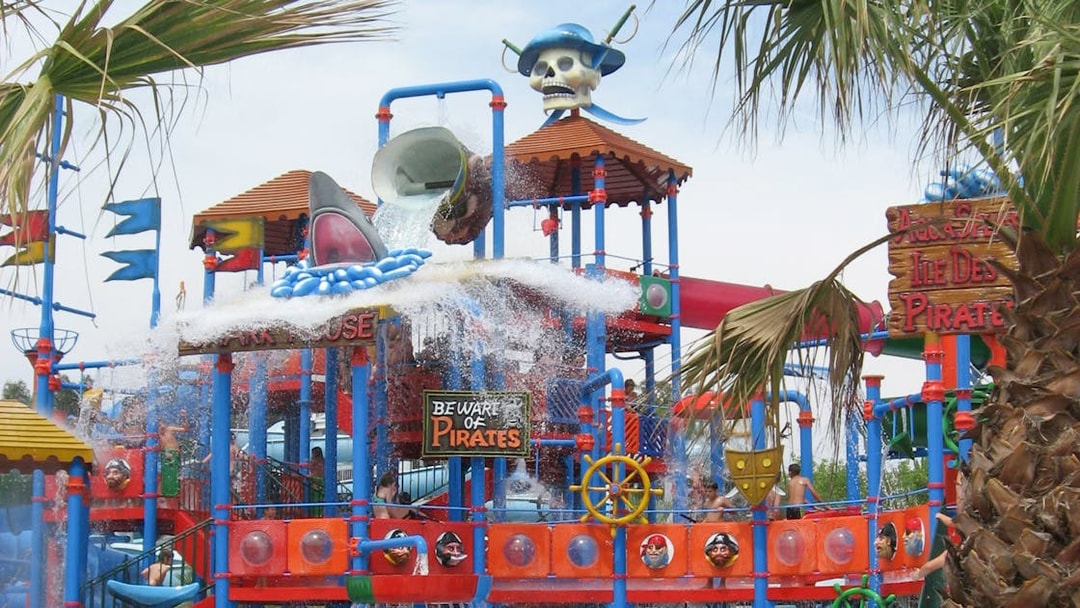 Pirate-themed water play area at Marineland Aquasplash with slides and water features.